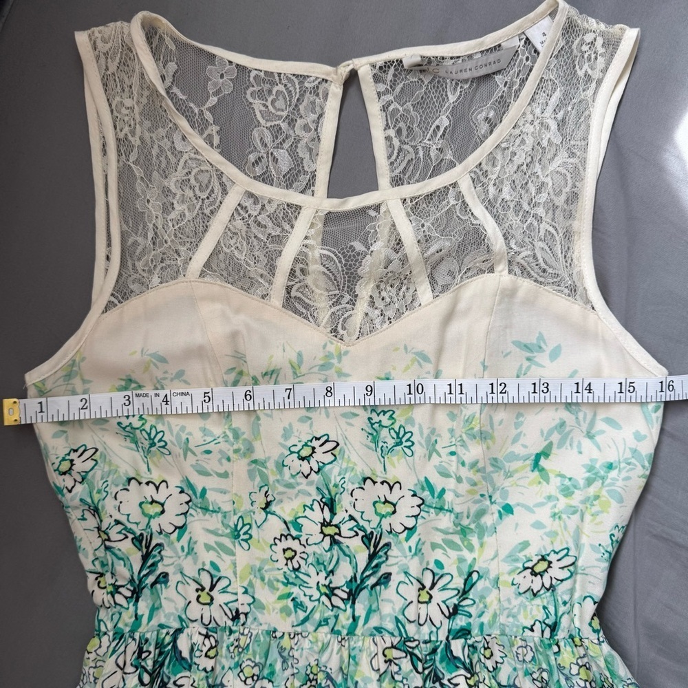 LC Lauren Conrad Floral Lace Illusion Fit & Flare Dress Size 4 - Picture 11 of 12